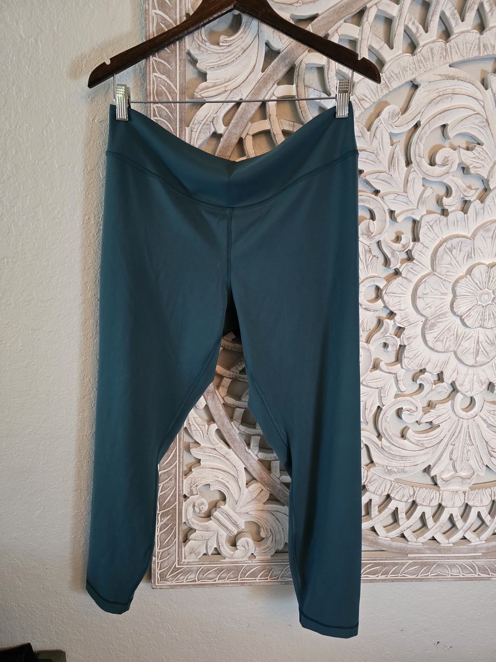 Lululemon Women's Wunder Under Smooth Cover High Rise Tight 25" Green 14